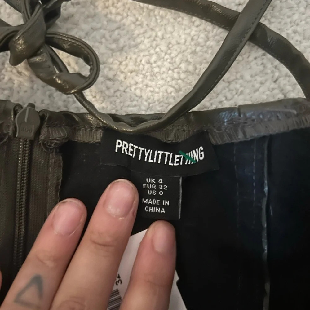 Pretty Little Thing Dark Khaki PU Cup Detail Halterneck Bodycon Dress - Picture 5 of 5